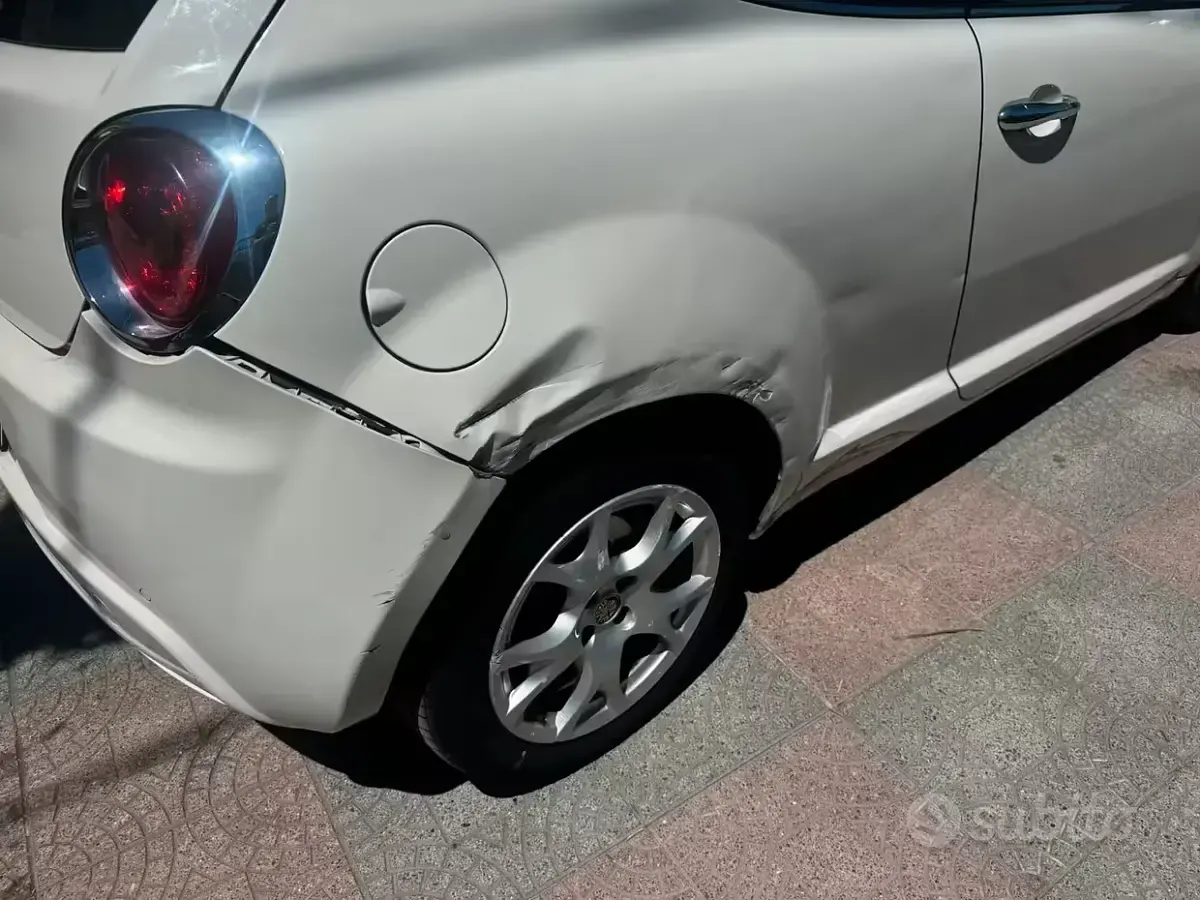 Usata Alfa Romeo MiTo 79 CV (58 kW) 2009 Bianco Utilitaria