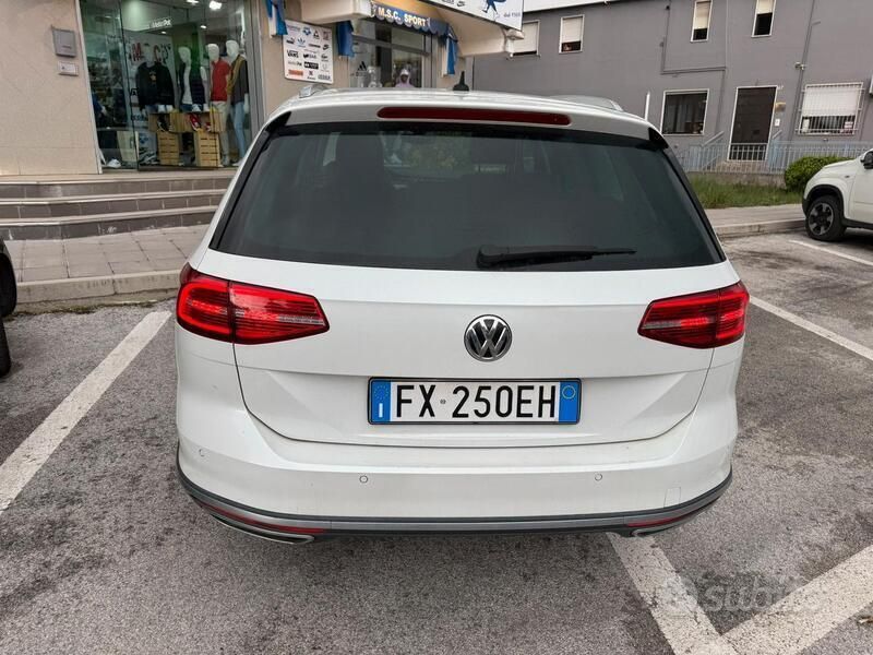 Usata VW Passat Alltrack 193 CV (141 kW) 2019 Bianco Station wagon