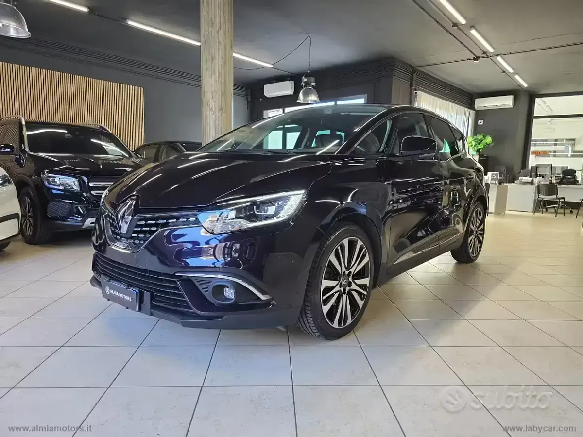 Usata Renault Scénic Initiale Paris 150 CV (110 kW) 2020 Monovolume