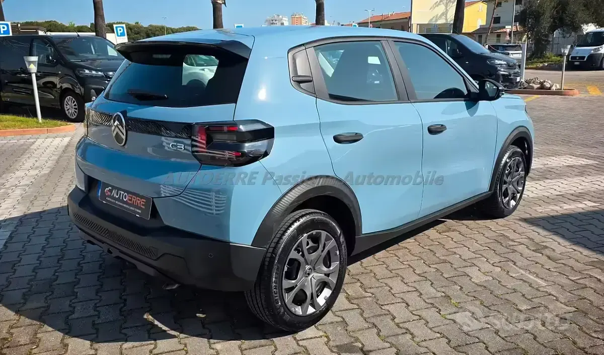 Usata Citroën C3 PureTech 101 CV (74 kW) 2025 Blu SUV
