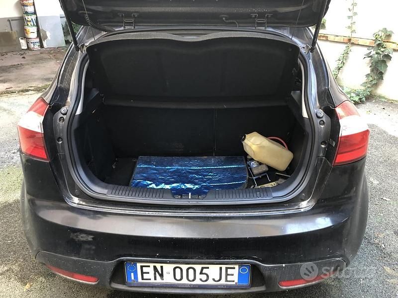 Usata Kia Rio 2012 Berlina