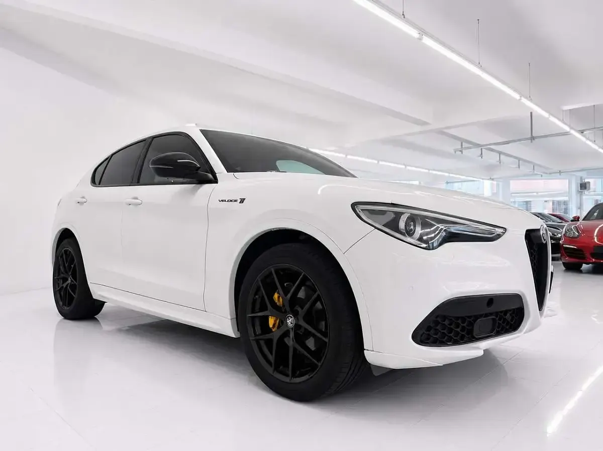 Usata Alfa Romeo Stelvio Ti 209 CV (153 kW) 2021 Bianco SUV