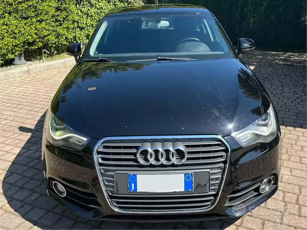 Usata Audi A1 Ambition 122 CV (89 kW) 2012 Nero Utilitaria