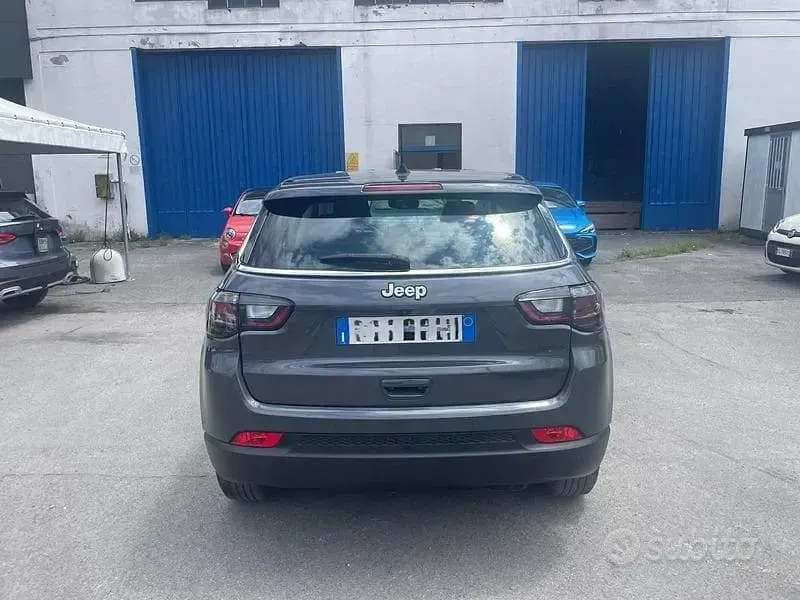 Usata Jeep Compass Longitude 131 CV (96 kW) 2022 Grigio SUV