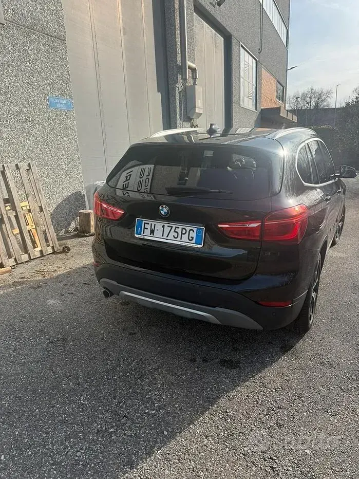 Usata BMW X1 116 CV (85 kW) 2019 Nero SUV