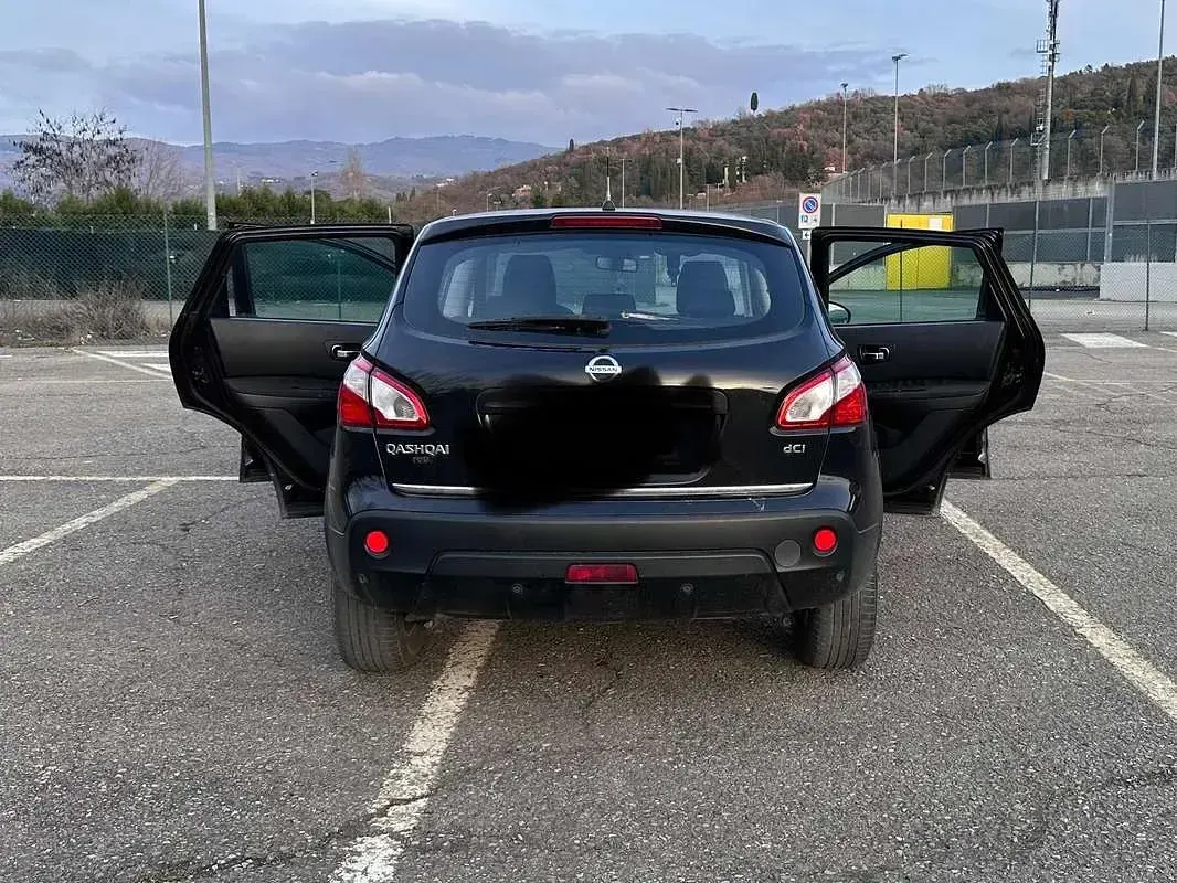Usata Nissan Qashqai Tekna 150 CV (110 kW) 2010 Nero SUV