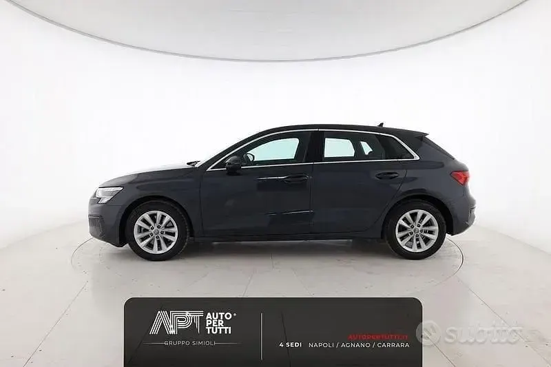 Usata Audi A3 Business 150 CV (110 kW) 2021 Grigio Berlina