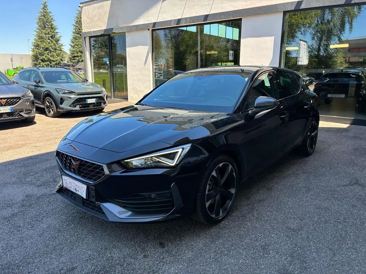 Usata Cupra Leon 150 CV (110 kW) 2023 Nero Berlina