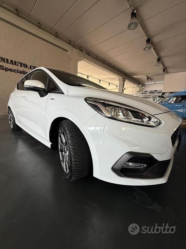 Usata Ford Fiesta 2019 Bianco Utilitaria