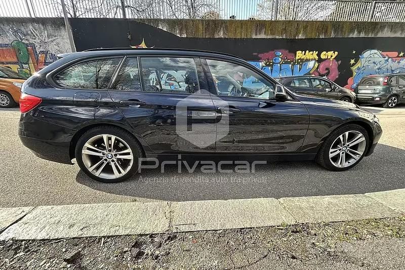 Usata BMW 320 Sport Line 184 CV (135 kW) 2013 Blu Station wagon