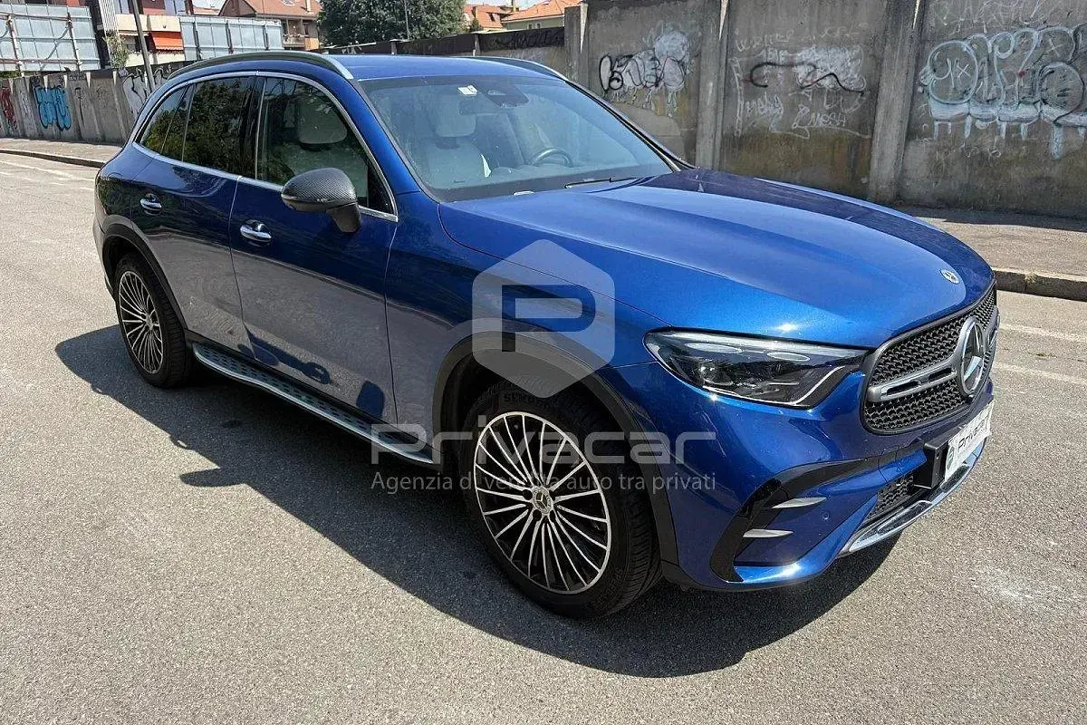 Usata Mercedes GLC300e AMG Line Premium 197 CV (144 kW) 2023 Blu SUV