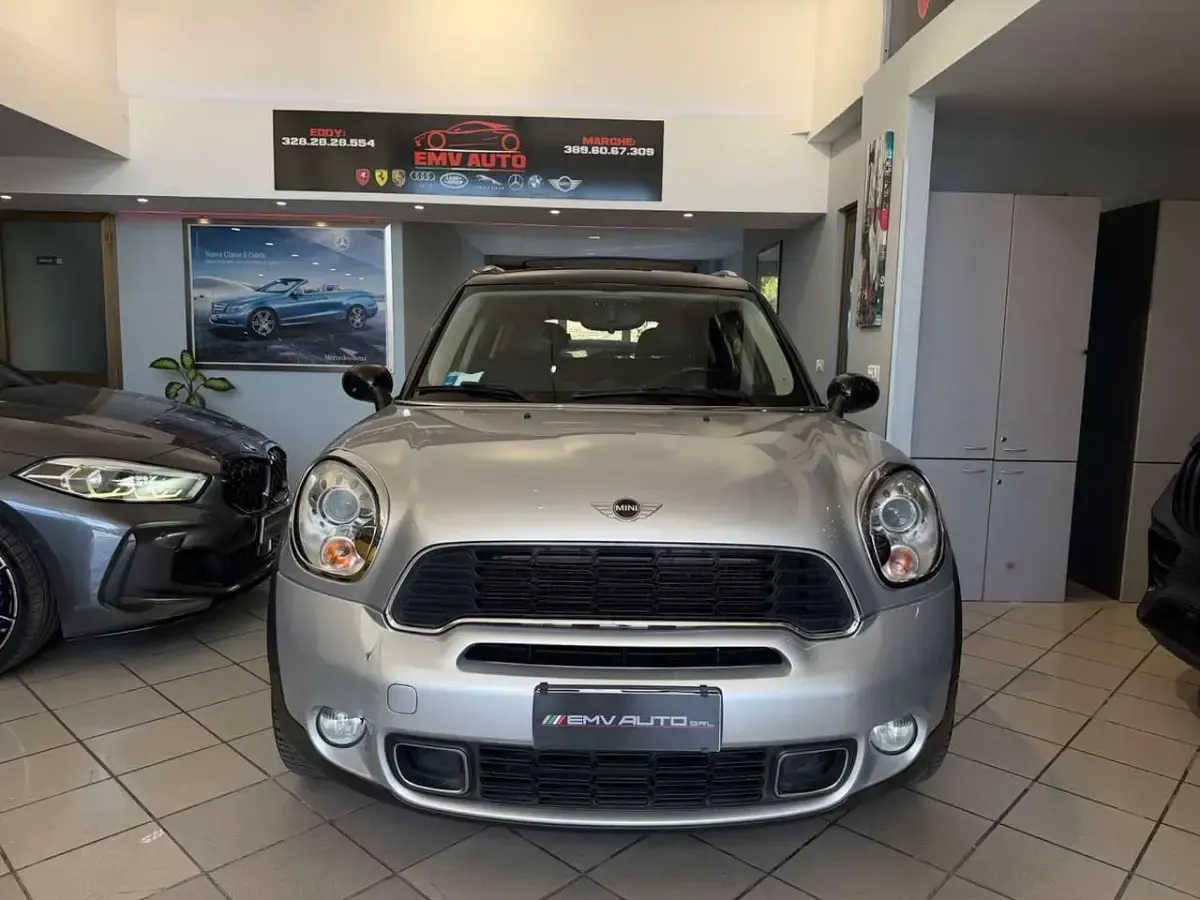 Usata Mini Cooper SD Countryman 143 CV (105 kW) 2011 Grigio SUV