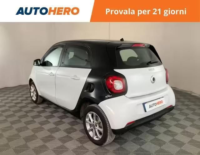 Usata Smart ForFour Passion 71 CV (52 kW) 2018 Bianco Utilitaria