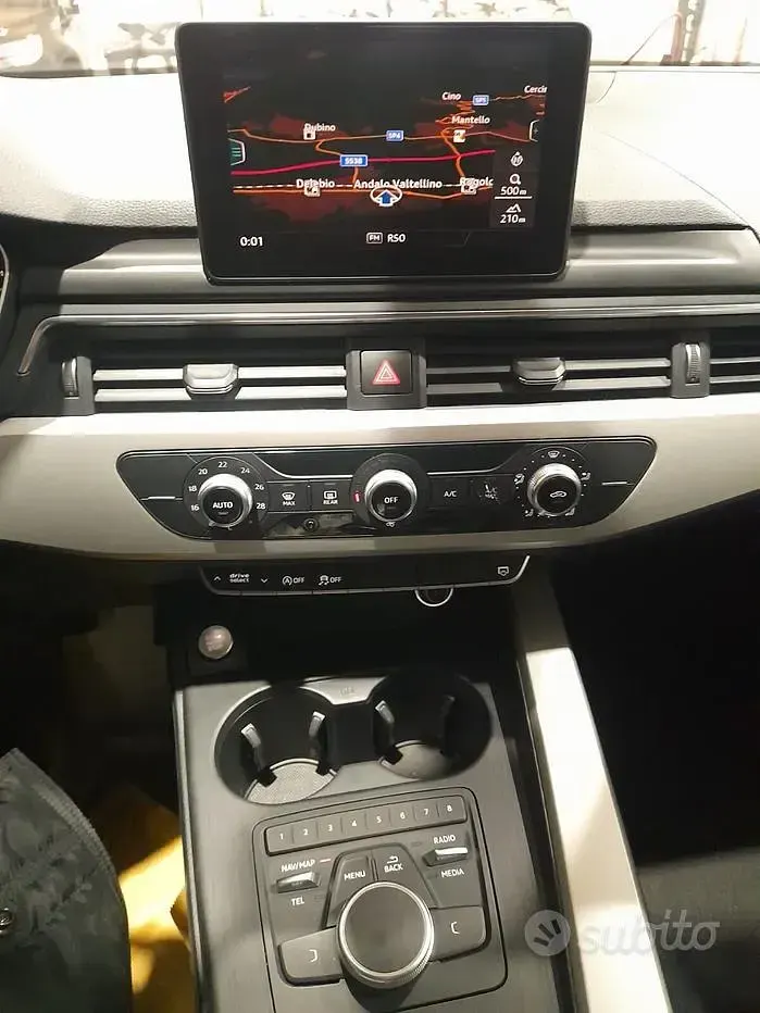Usata Audi A4 Business Plus 190 CV (139 kW) 2016 Blu Station wagon