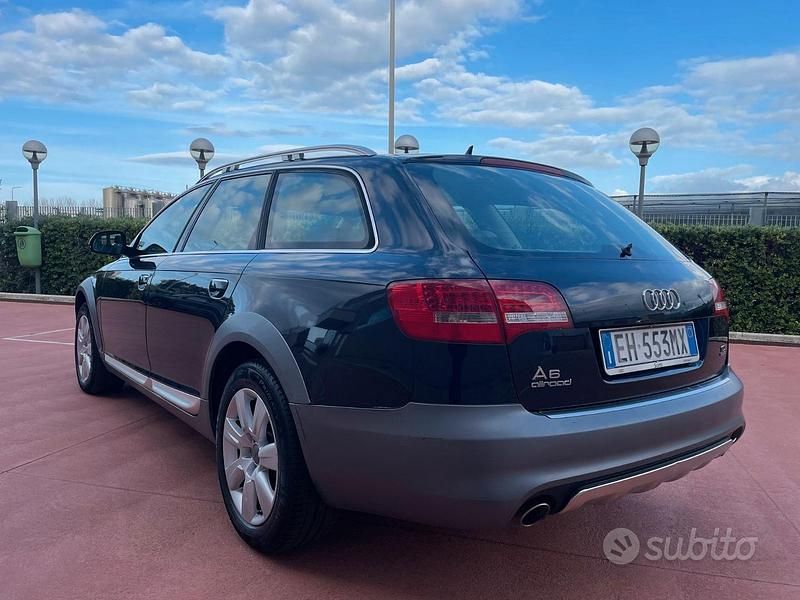 Usata Audi A6 Allroad Advanced 239 CV (175 kW) 2011 Blu Station wagon