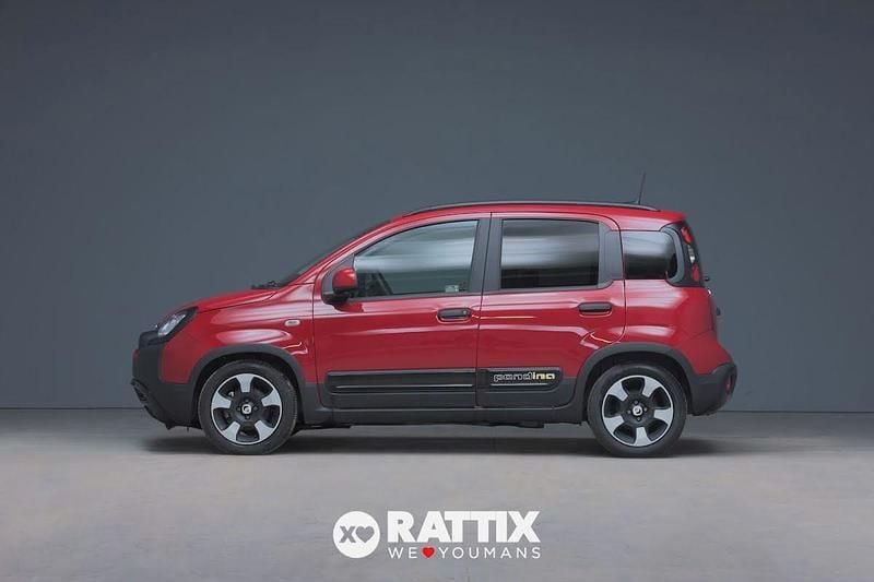 Usata Fiat Panda Cross Cross 69 CV (50 kW) 2025 Rosso Utilitaria