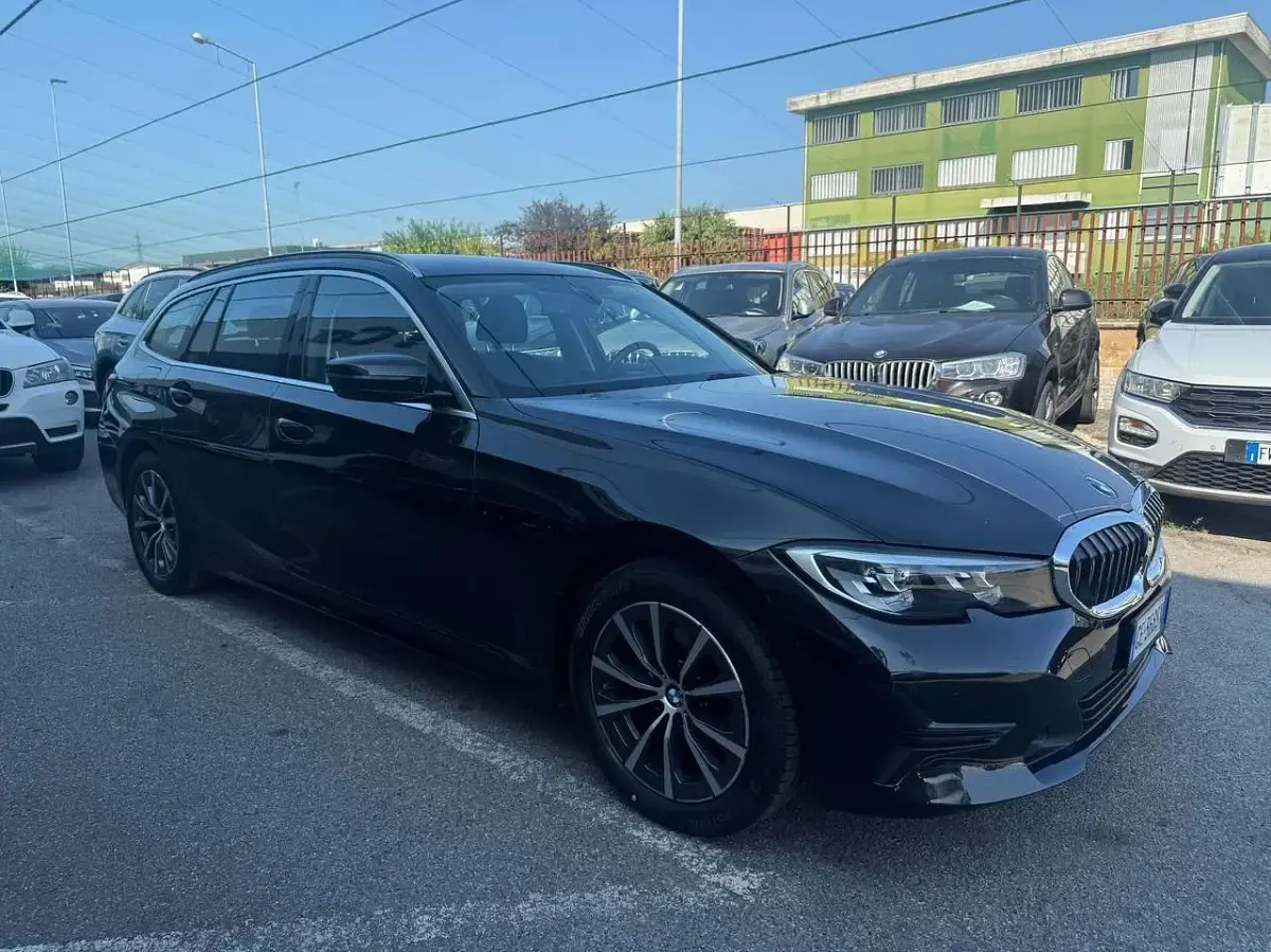 Usata BMW 316 122 CV (89 kW) 2021 Nero Station wagon