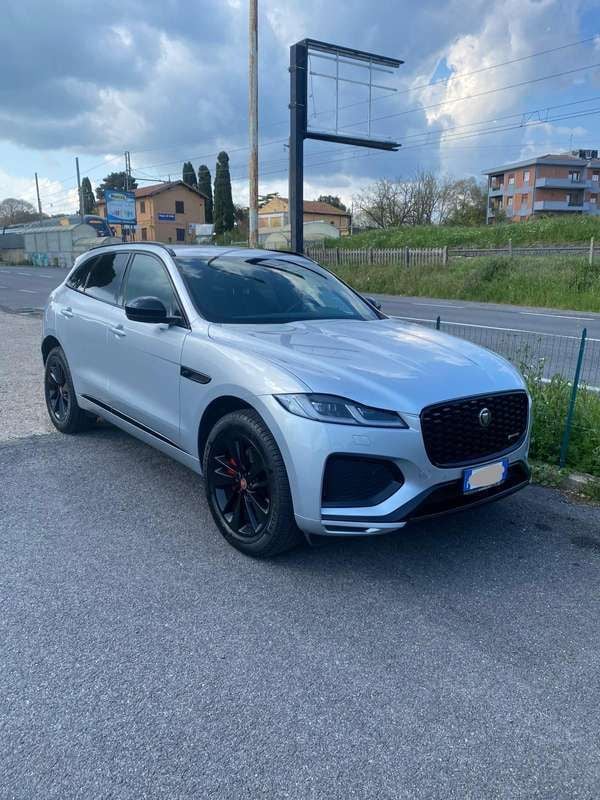 Usata 2022 Jaguar F-Pace R-Dynamic SUV | 41.000 € (Super prezzo) - Immagine 1/4