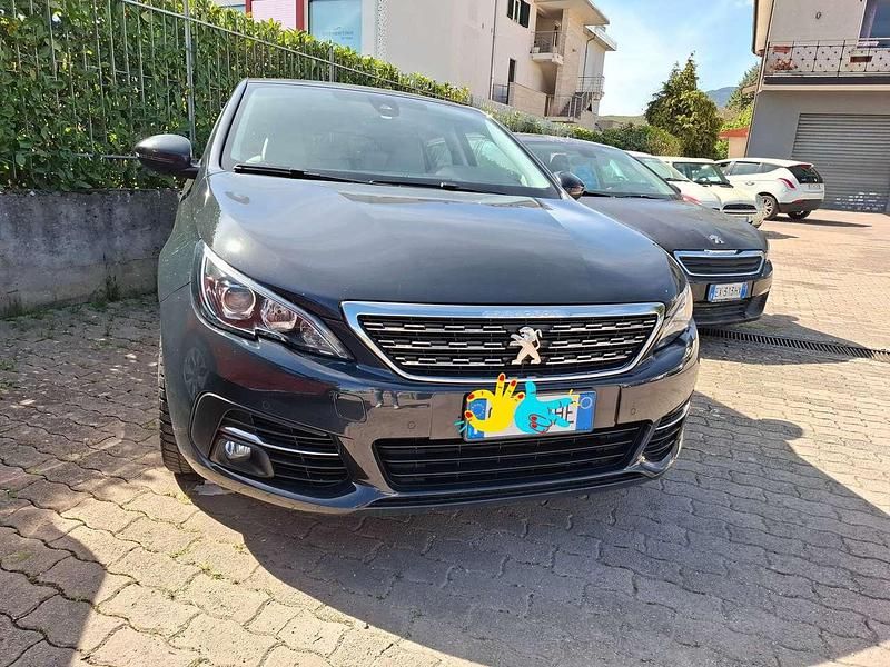 Usata Peugeot 308 Allure 131 CV (96 kW) 2020 Blu/azzurro Berlina