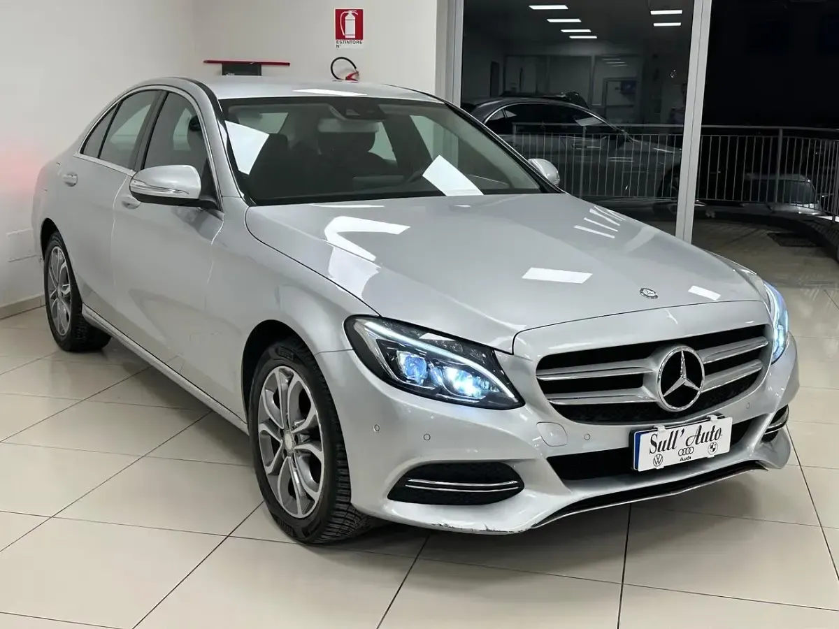 Begagnad Mercedes C220 170 HK (125 kW) 2014 Silver Sedan