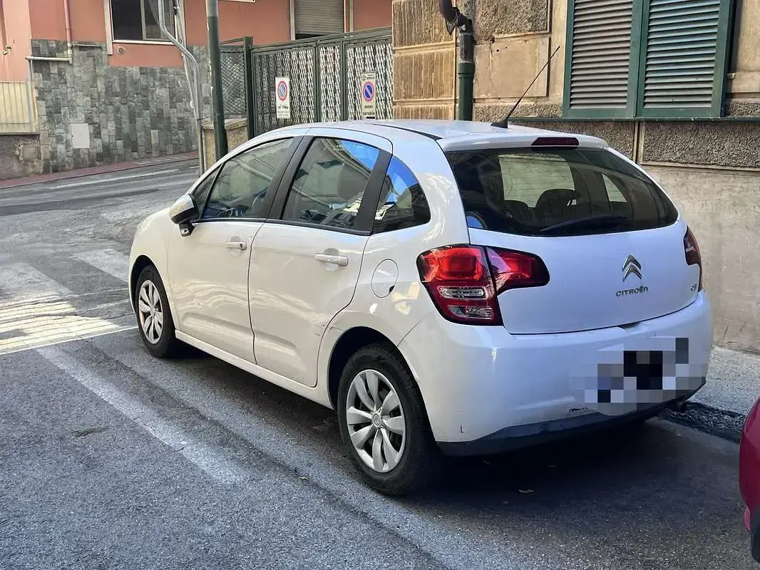 Usata Citroën C3 Style 60 CV (44 kW) 2011 Bianco Berlina
