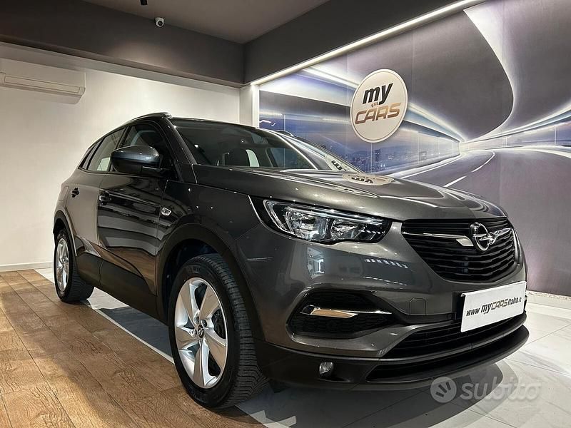 Usata Opel Grandland X Ultimate 131 CV (96 kW) 2019 Grigio SUV