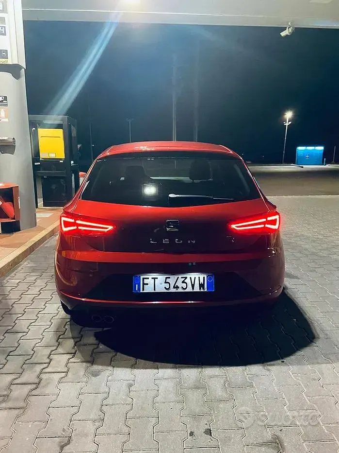 Usata Seat Leon FR 150 CV (110 kW) 2018 Utilitaria