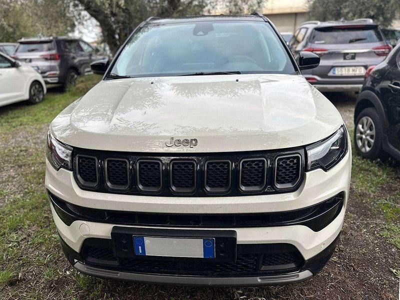 Bianco Usata 2024 Jeep Compass Summit SUV | 24.250 € (Ottimo prezzo) - Immagine 1/3