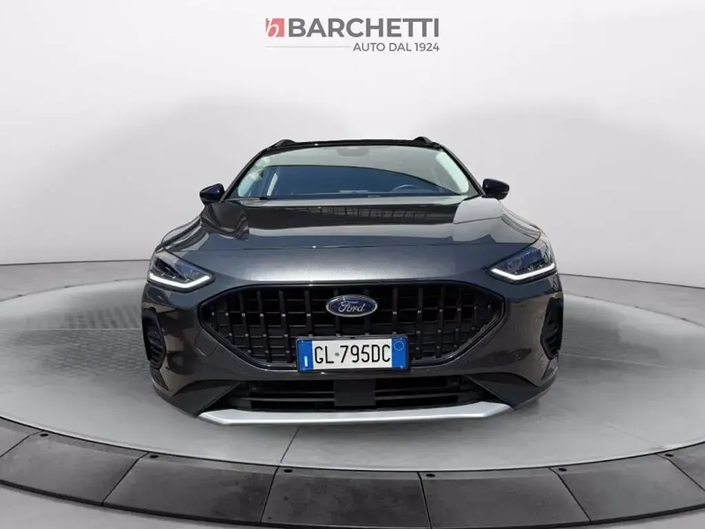 Usata Ford Focus Active 125 CV (91 kW) 2022 Nero Utilitaria