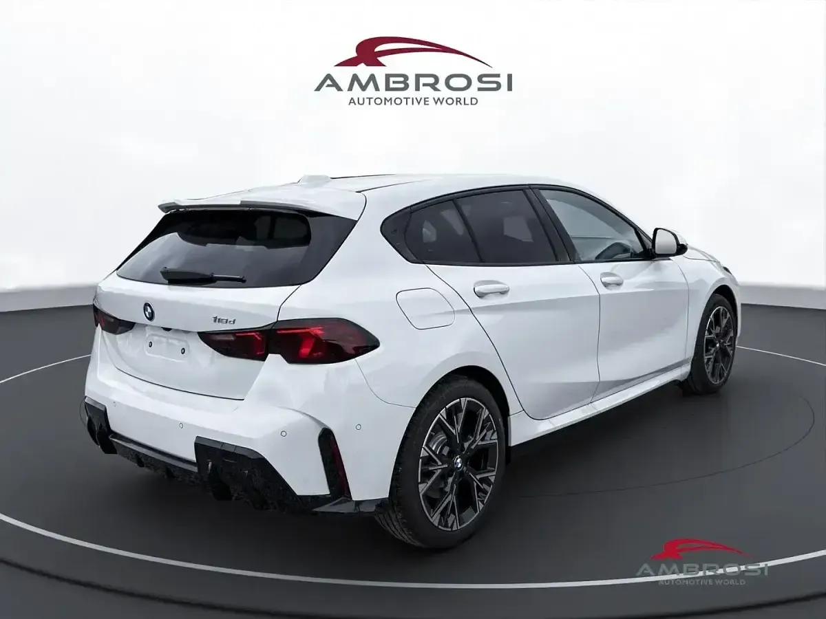 Nuova BMW 118 M Sport 150 CV (110 kW) 2025 Bianco Utilitaria