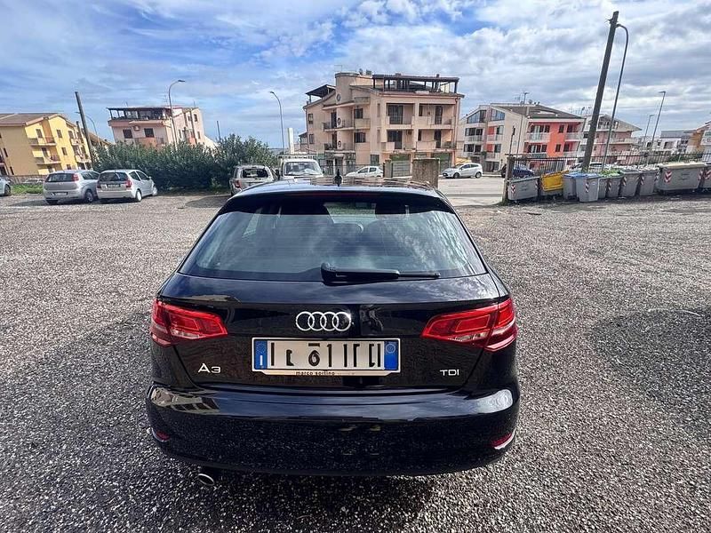 Usata Audi A3 Business 116 CV (85 kW) 2017 Nero Berlina