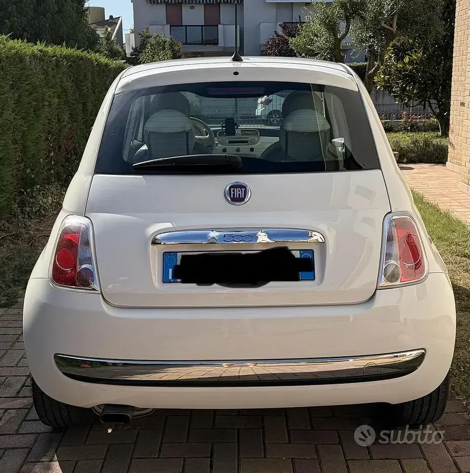 Usata Fiat 500 Lounge 69 CV (50 kW) 2014 Bianco Utilitaria