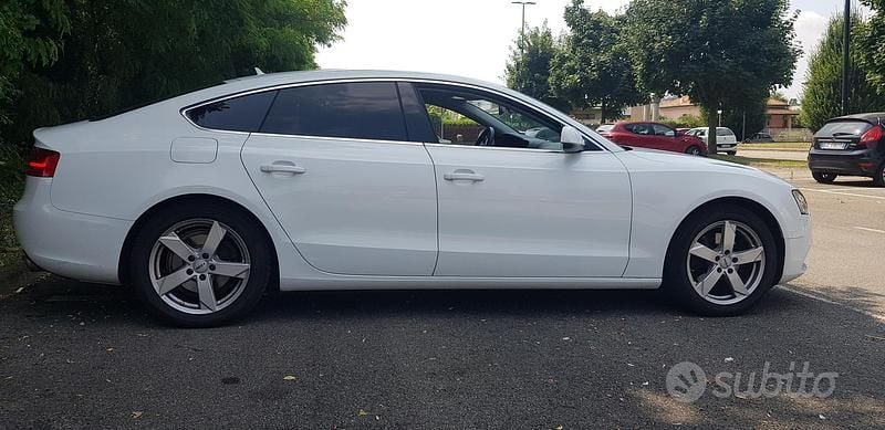 Bianco Usata 2014 Audi A5 Sportback Due volumi | 12.999 € - Immagine 1/4