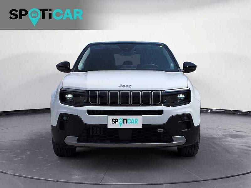 Usado Jeep Avenger Summit 101 HP (74 kW) 2024 Branco SUV