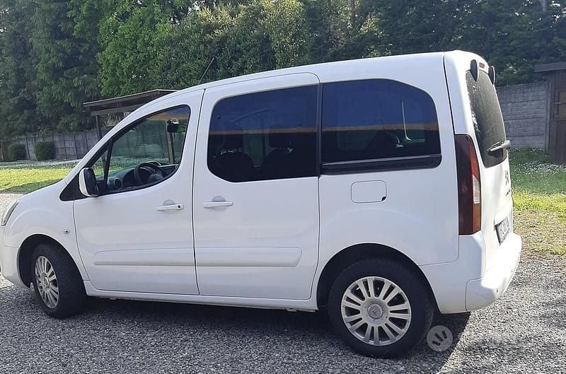 Usata Citroën Berlingo 92 CV (67 kW) 2015 Bianco Monovolume