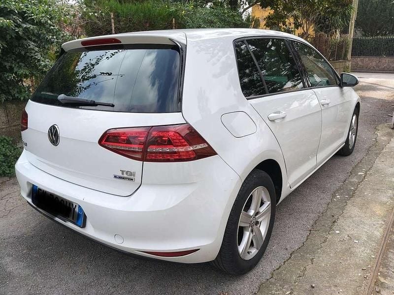 Usata VW Golf VII Trendline 110 CV (80 kW) 2015 Berlina