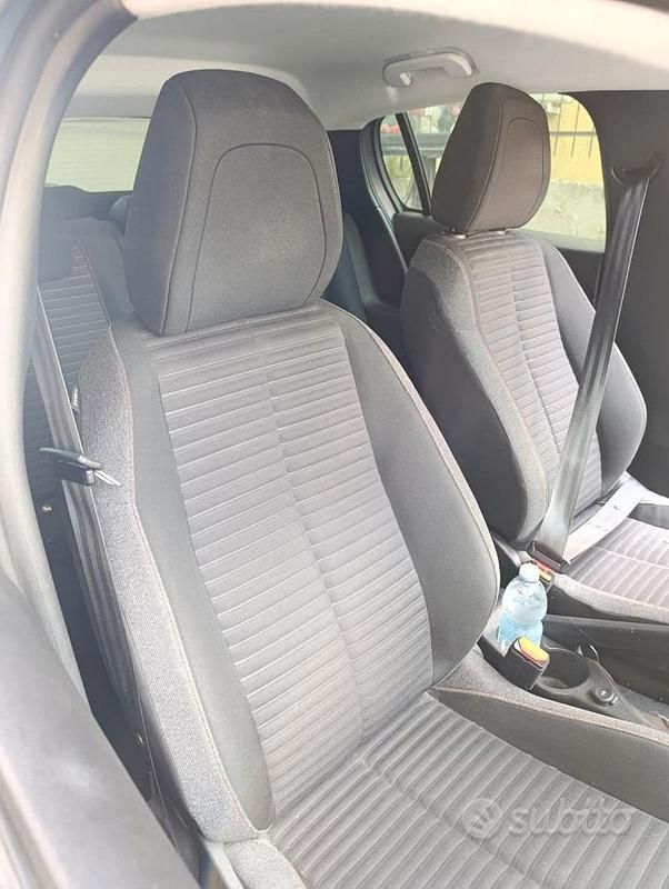 Usata Peugeot 208 82 CV (60 kW) 2020 Grigio Utilitaria