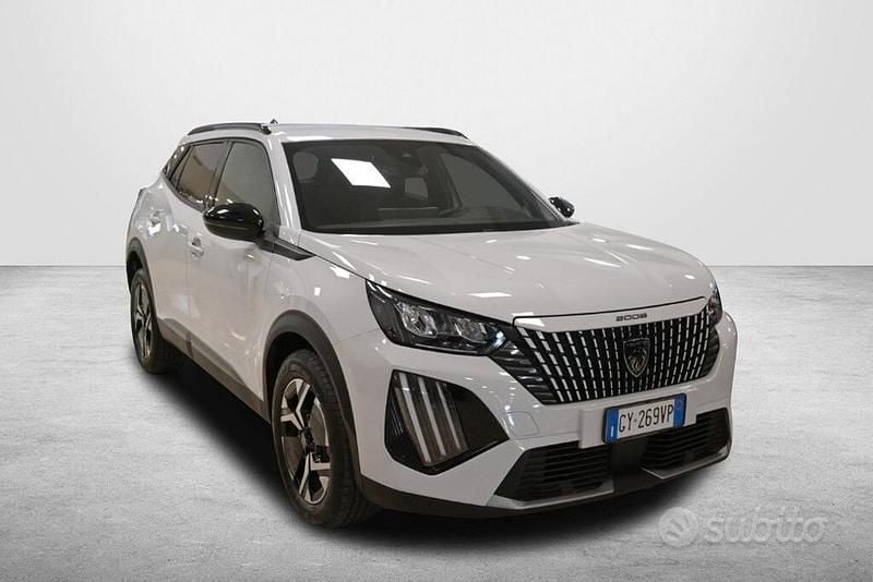 Usata Peugeot 2008 Allure 100 CV (73 kW) 2025 Bianco SUV