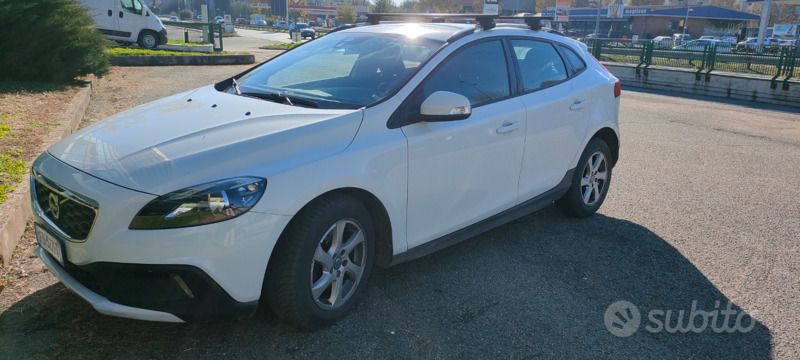 Usata Volvo V40 CC 2014 Bianco Station wagon
