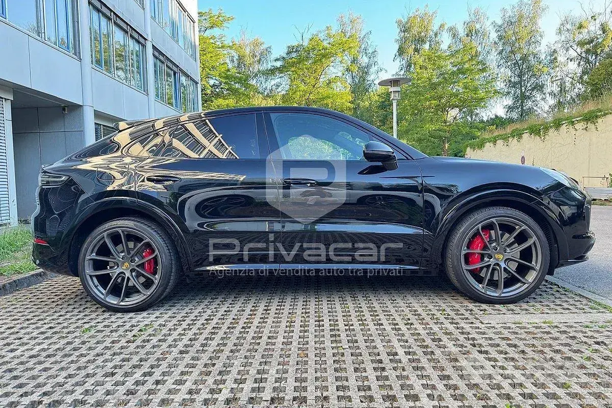 Usata Porsche Cayenne 460 CV (338 kW) 2022 Nero SUV