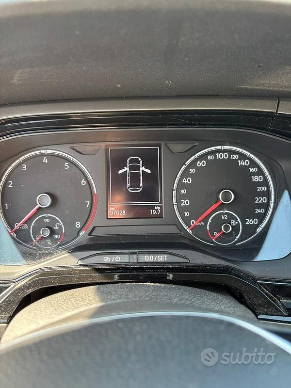 Usata VW Polo Comfortline 75 CV (55 kW) 2018 Utilitaria