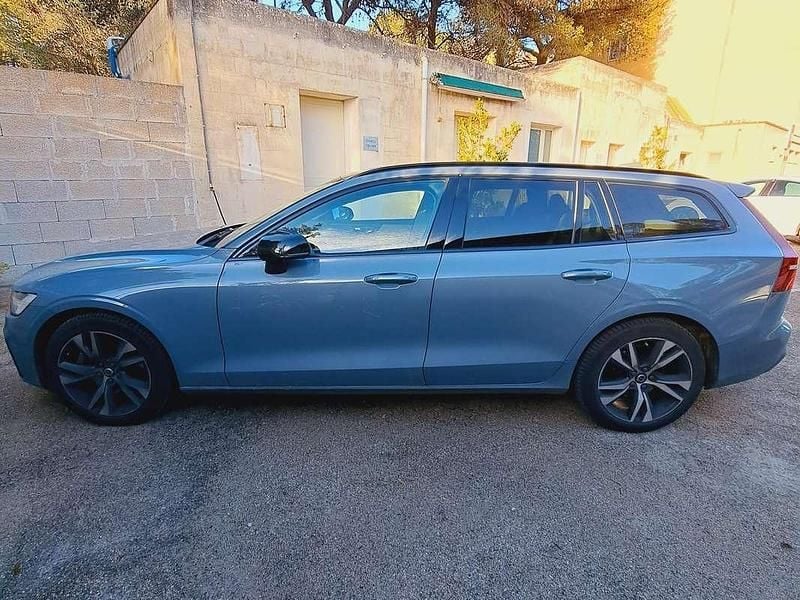 Usata Volvo V60 Ultimate 197 CV (144 kW) 2023 Grigio Station wagon