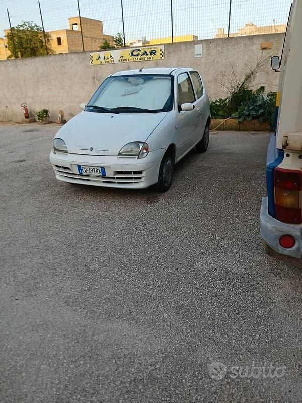 Usata Fiat 600 54 CV (39 kW) 2010 Bianco Utilitaria