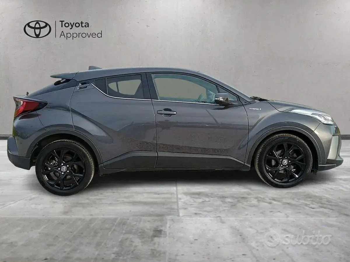 Usata Toyota C-HR Trend 122 CV (89 kW) 2021 Grigio SUV