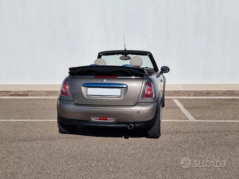 Usata Mini Cooper D Cabriolet 112 CV (82 kW) 2011 Grigio Cabrio