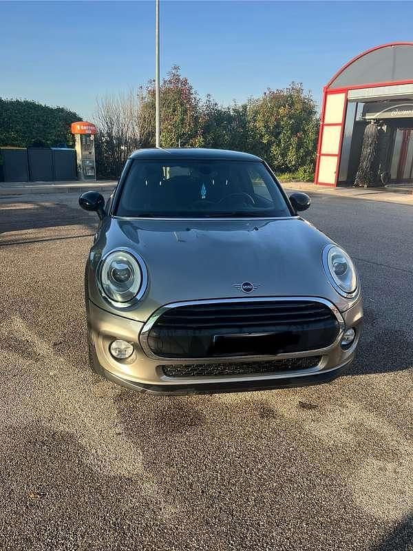 Usata 2017 Mini ONE Hype Due volumi | 11.000 € (Buon prezzo) - Immagine 1/4