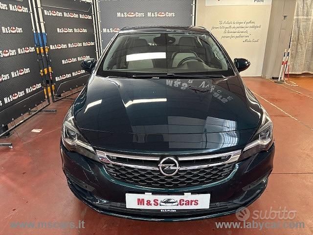 Usata Opel Astra S 160 CV (117 kW) 2017 Verde Berlina
