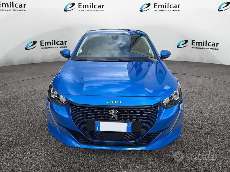 Usata Peugeot 208 GT 56 kW (77 CV) 2021 Blu Utilitaria
