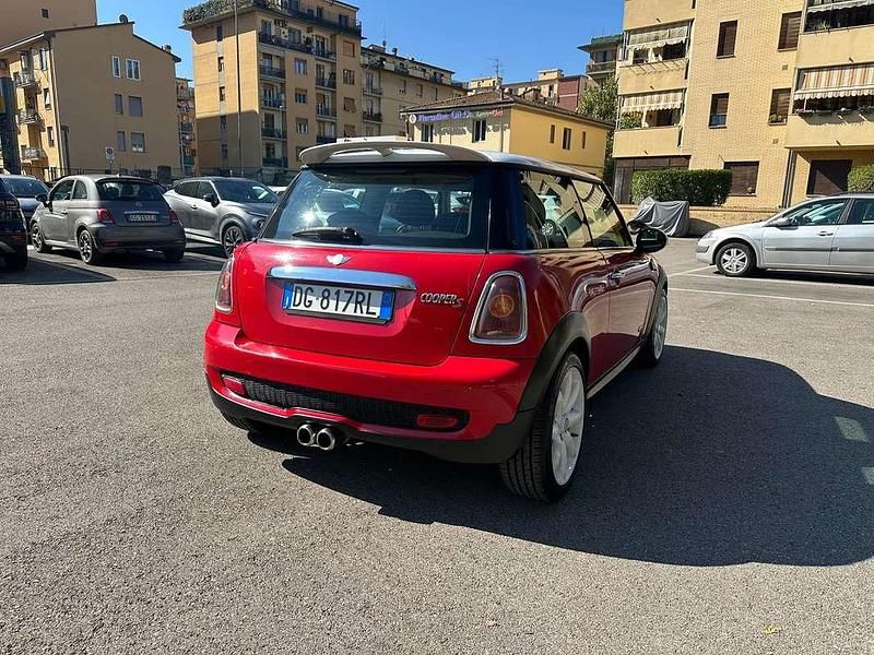 Usata Mini Cooper S Salt 174 CV (127 kW) 2007 Rosso Utilitaria