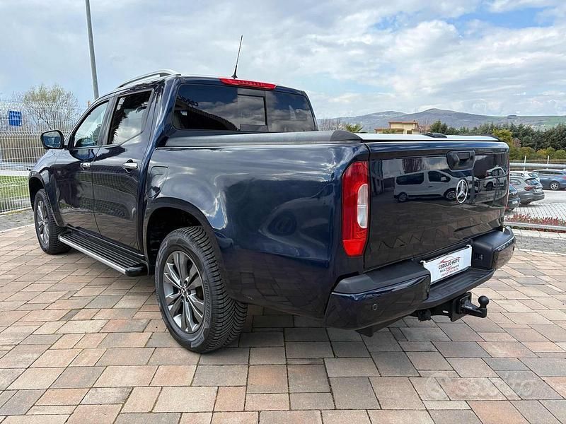 Usata Mercedes X250 190 CV (139 kW) 2019 Blu Pick-up